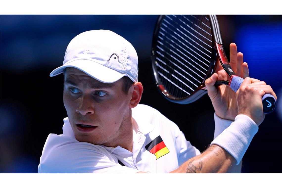 Zverev verletzt: Deutsches Team beim United Cup raus Zverev-Ersatz Daniel Masur verlor sein Einzel gegen den Kasachen Alexander Schewtschenko.