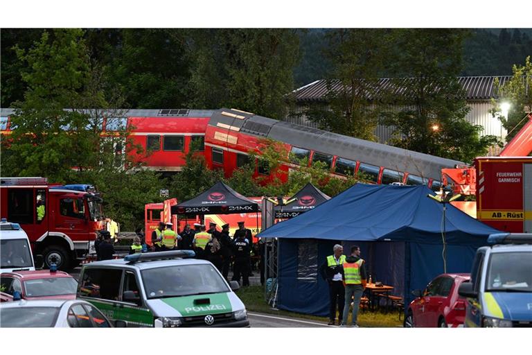 Zwei Bahnmitarbeiter müssen sich zum Zugunglück von Garmisch-Partenkirchen vor Gericht verantworten (Archivbild).