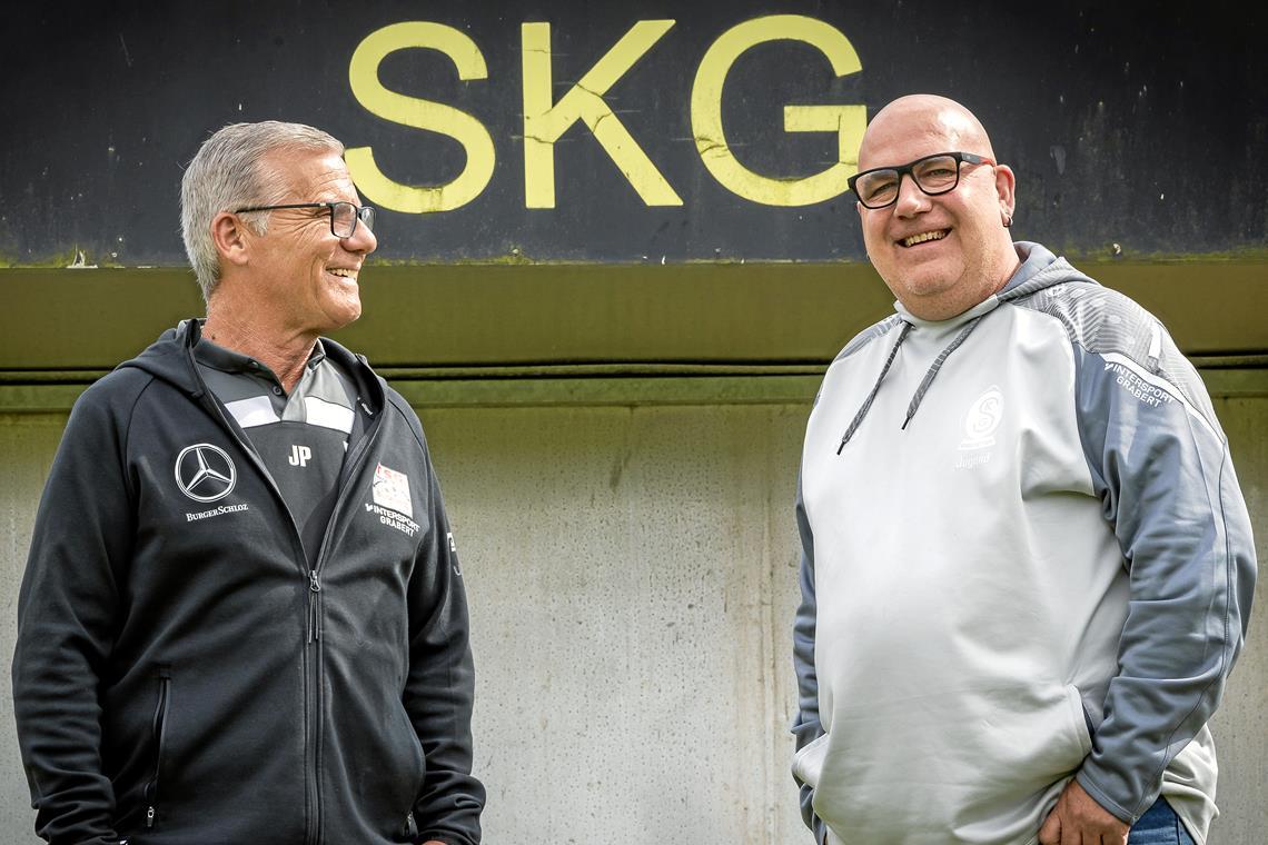 Die Freundschaft wird zur Partnerschaft Zwei, die sich gut verstehen: TSG-Präsident Joachim Pfisterer (links) und SKG-Abteilungsleiter Torsten Greiner. Foto: Alexander Becher
