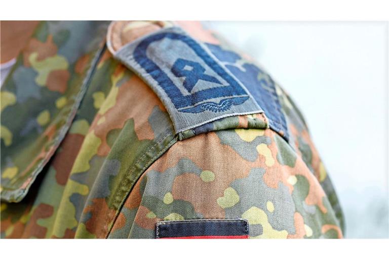 Zwei ehemalige Bundeswehrsoldaten stehen im Verdacht, Informationen an russische Spione weitergegeben zu haben (Symbolfoto).