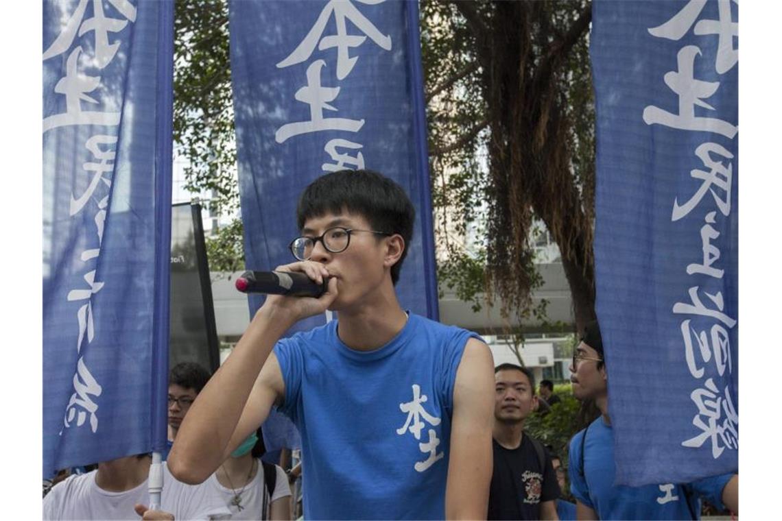 Deutschland schützt zwei Aktivisten aus Hongkong Zwei geflüchtete Aktivisten finden in Deutschland Schutz. Ray Wong ist einer von ihnen. Foto: Alex Hofford/EPA/Archiv