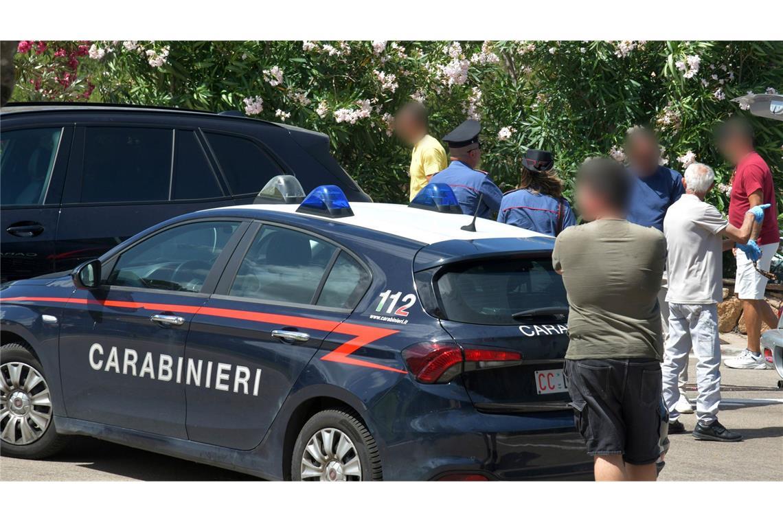 Zwei Tote bei Unfall - Touristinnen verletzt Zwei Männer sind bei einem Unfall auf Sardinien gestorben – zwei Touristinnen wurden dabei verletzt.