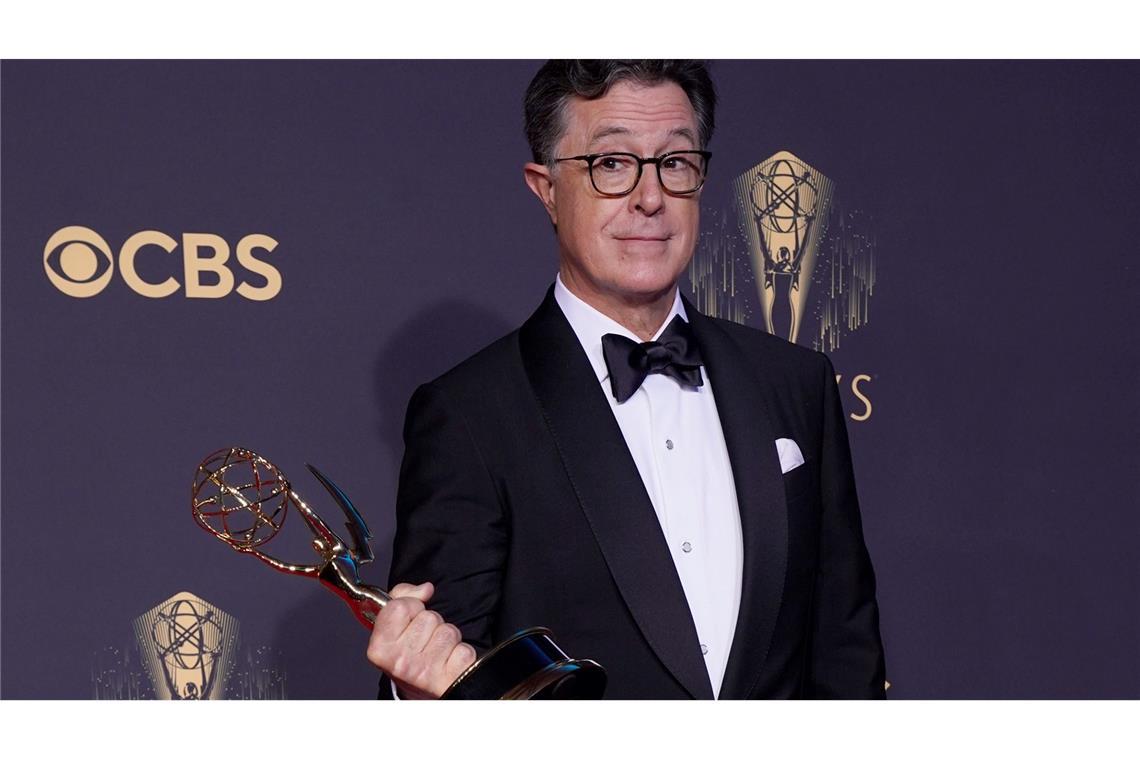 Zwei Monate vor seiner letzten Late-Night-Show hat US-Satiriker Stephen Colbert (61) seine Mitarbeit am Drehbuch für einen neuen "Herr der Ringe"-Film angekündigt. (Archivbild)