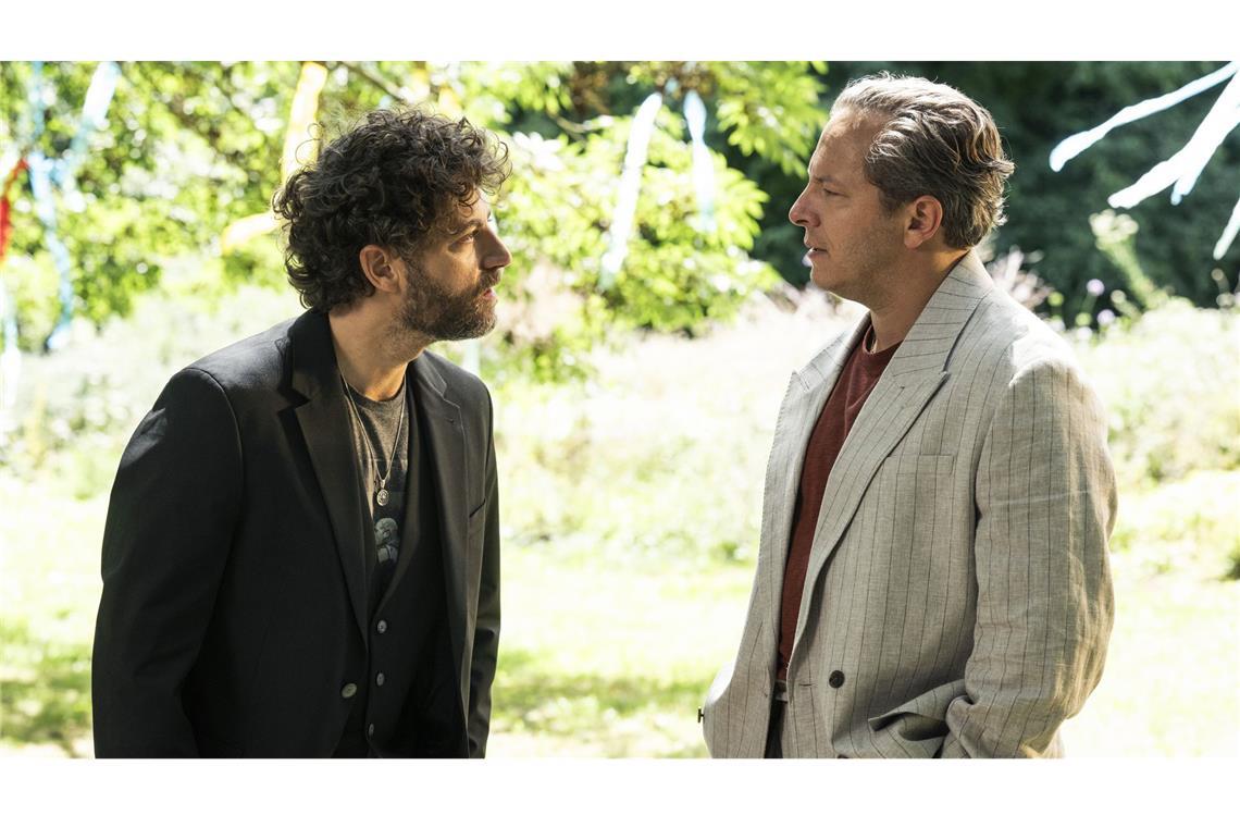 Zwei Väter im Wettstreit: Timur Işık (links) und Trystan Pütter in „Louma – Familie ist kein Kinderspiel“.