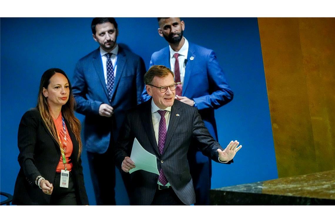 Zweistaatenlösung im Nahen Osten: Die Bundesregierung will dem Kurs europäischer Partner zum jetzigen Zeitpunkt nicht folgen.