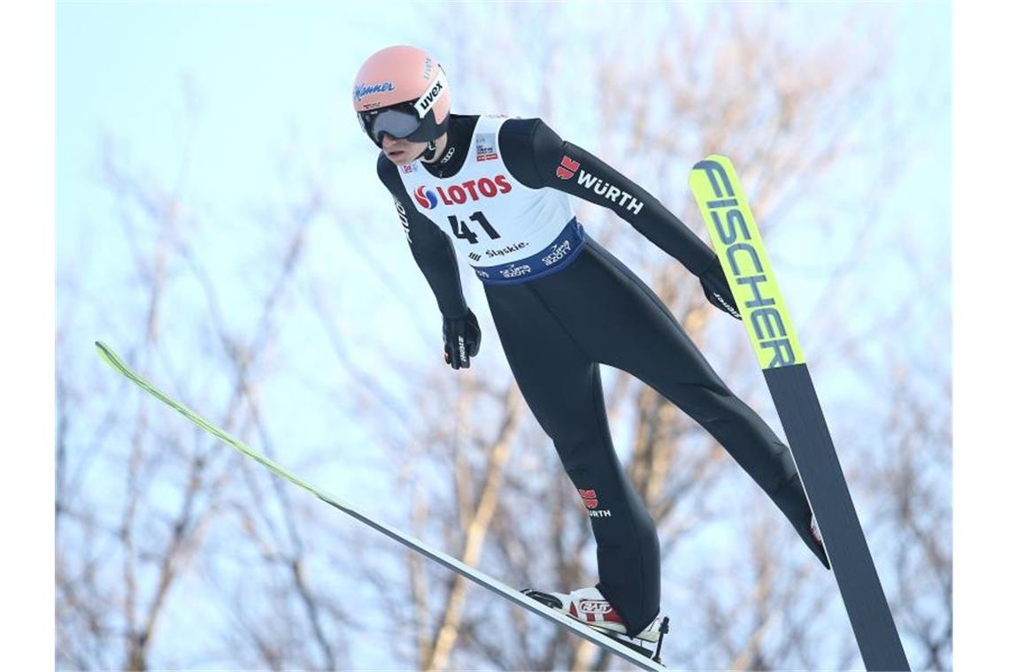 Geiger beendet die Flaute - „Natürlich eine super Sache“ Zweiter beim Weltcup in Nischni Tagil: Karl Geiger aus Deutschland. Foto: Damian Klamka/ZUMA Wire/dpa