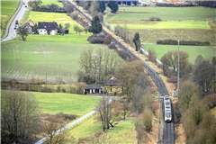 Zwischen Schanztunnel und Fornsbach geht es wie überhaupt auf dem gesamten Murrbahnabschnitt zwischen Backnang und Schwäbisch Hall eingleisig zu. Foto: Alexander Becher